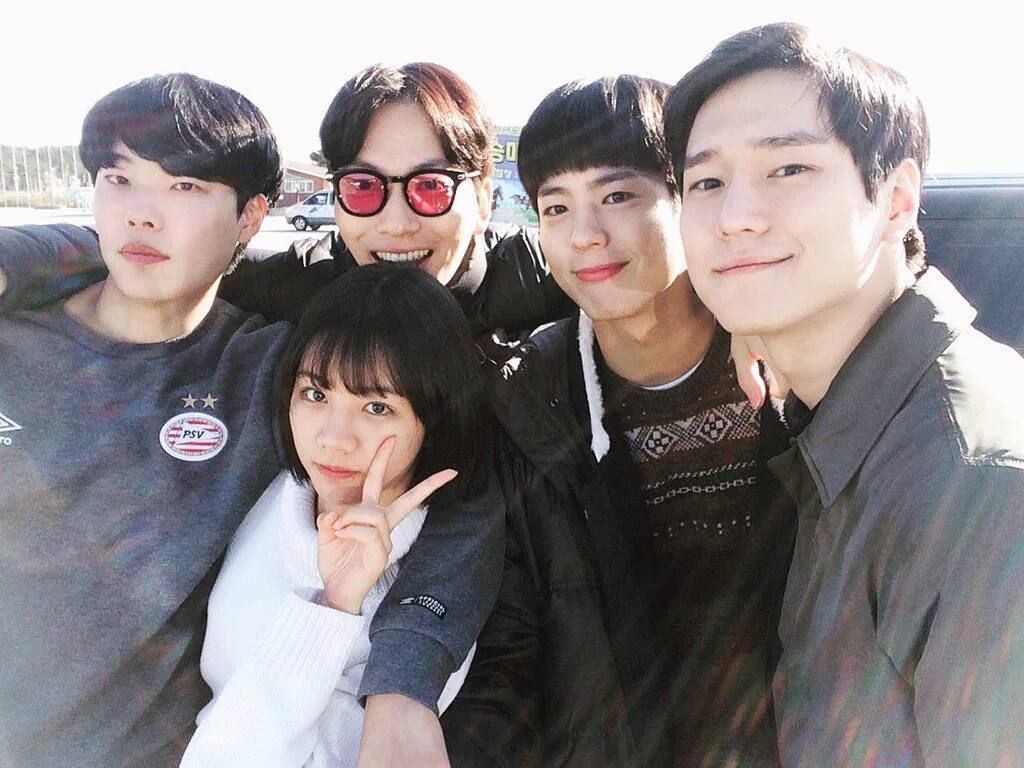 kdramaunnieee's tweet image. "There's no such thing as perfect kdr---
#Reply1988: Sorry I exist 😌

#FiveYearsWithReply1988