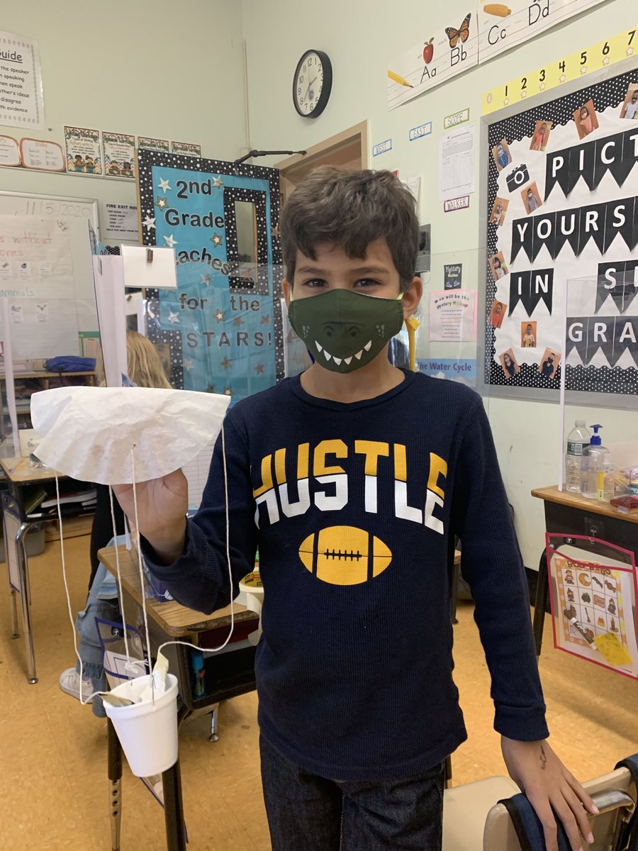 misspmcnally's tweet photo. We had so much fun making parachutes in STEM today!! #Room403 https://t.co/UEy1A3ln6G