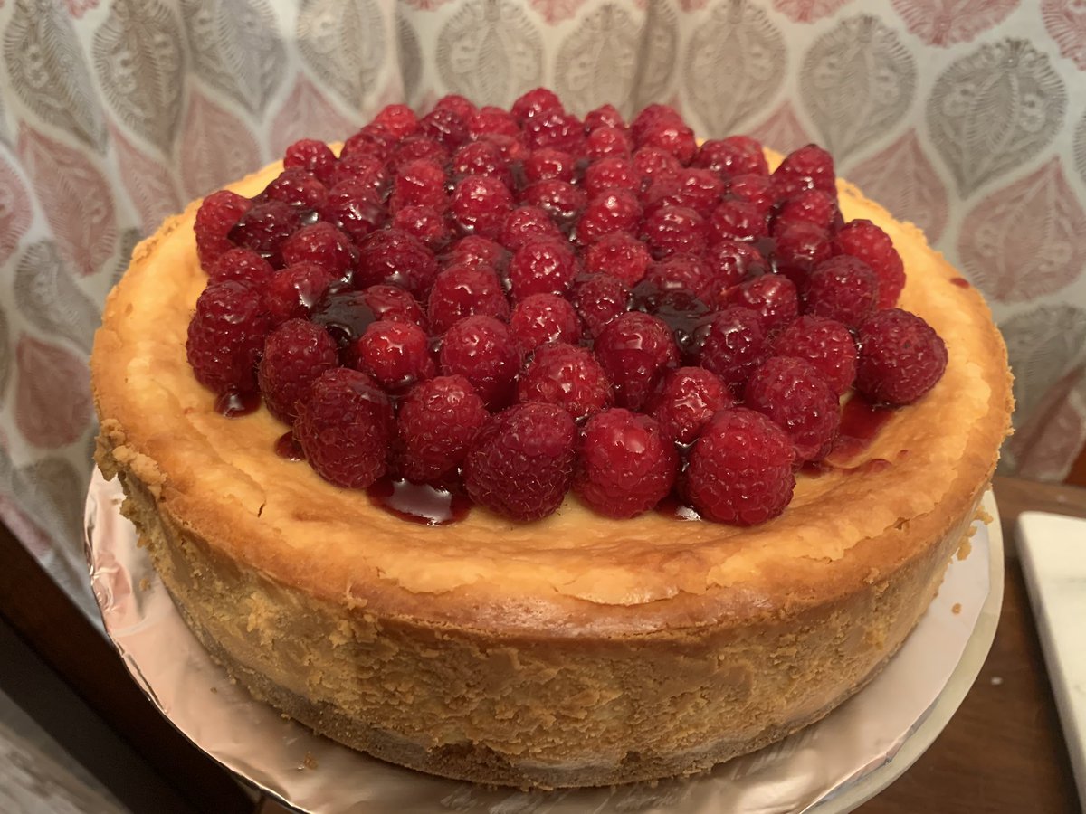 heather08606362's tweet photo. I am up for #GreatestBaker2020 and I would love your support. Voting closes at 11pm EST. Click the link to vote! I appreciate all my friends and customers who have voted. @stuffedpuffs @thebakefeed     https://t.co/dhUm3HO1Nu https://t.co/OEI3kya5rz