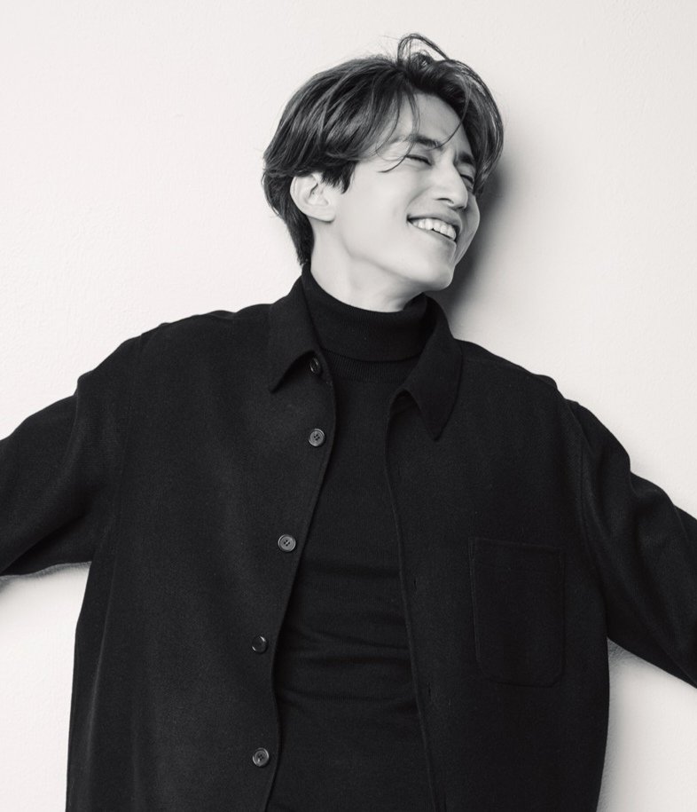 Happy 39th birthday Lee Dong-wook! One of my favorite Korean actors  