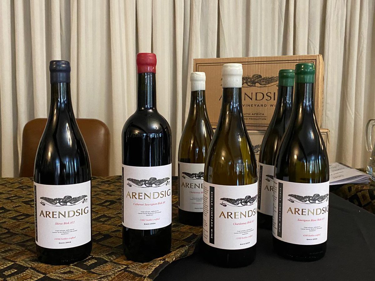 So much wine and not enough time! <a href="/ArendsigWines/">LourensvdWesthuizen</a> <a href="/BenguelaCove/">Benguela Cove Lagoon Wine Estate</a> <a href="/pennya24group/">Penny Streeter OBE</a> <a href="/Arcowine/">Arco Laarman</a> <a href="/KaapzichtWines/">Kaapzicht Wines</a> <a href="/MontBlois/">Mont Blois Wine Estate</a> #ahrensfamilywine <a href="/Jules_nai187/">Julian Naik</a> <a href="/Masottina_Wines/">Masottina</a> <a href="/CapeSiteSpecifi/">Cape Site Specific</a>