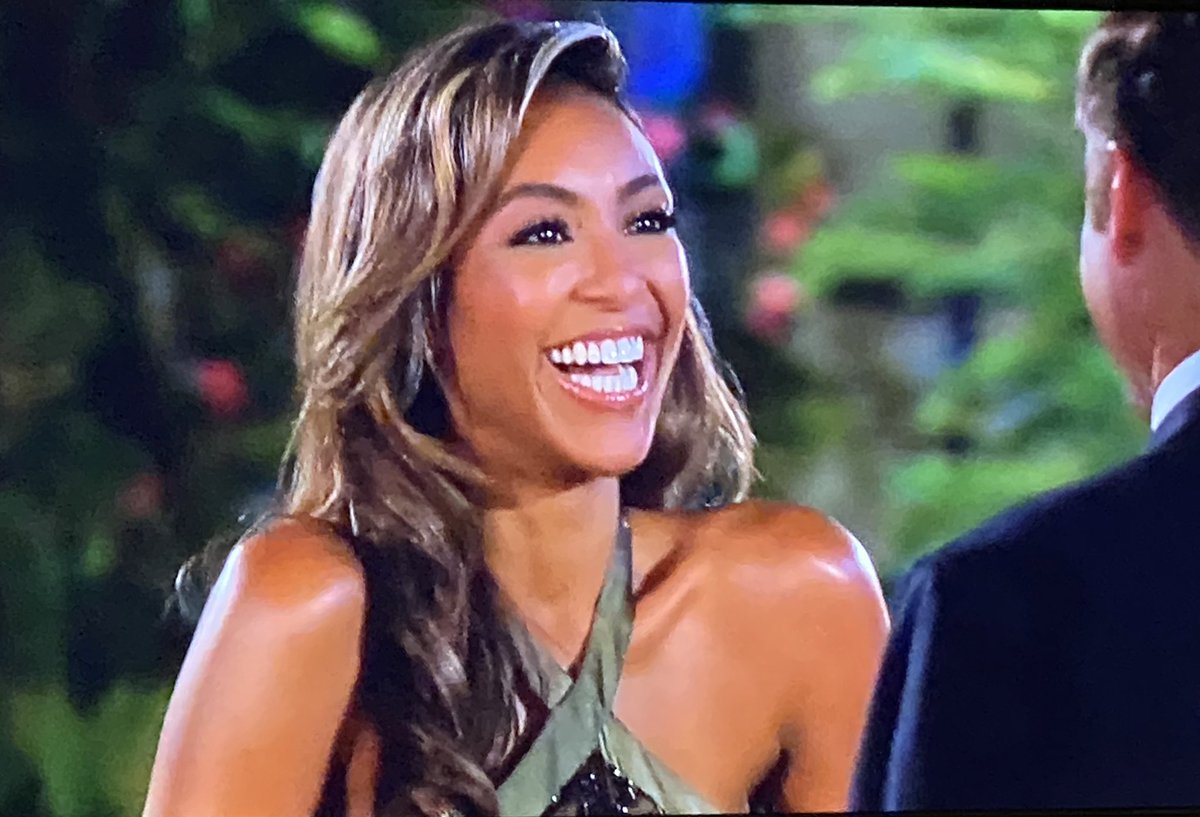 twentystruggles's tweet photo. Tayshia has been the bachelorette for 5 seconds and she’s already 100x better than Clare #TheBachelorette https://t.co/Yizt6mUJm7