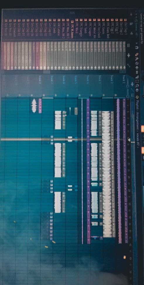 RDeepmusic's tweet photo. New project is on the way ☺️
#rdeepmusic
#lyricist
#singer
#projects
@djhydrops 
@nazariobeats 
@Preetaassi 
@Ravneet__xo 
@RDeepmusic 
#musicsoul
#roohdikhuraak
#beats https://t.co/bmnMVxhloi