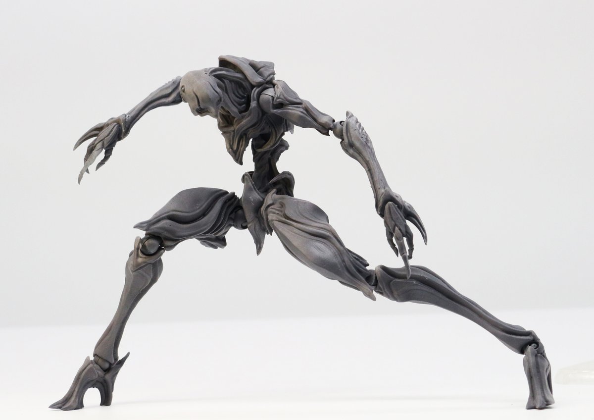 Yoshi そして裁人 全長約１８センチでフル稼働というオーパーツガチャです ガチャに合わせて完全新規で作り直しました ぜひこれは手に取ってほしいです