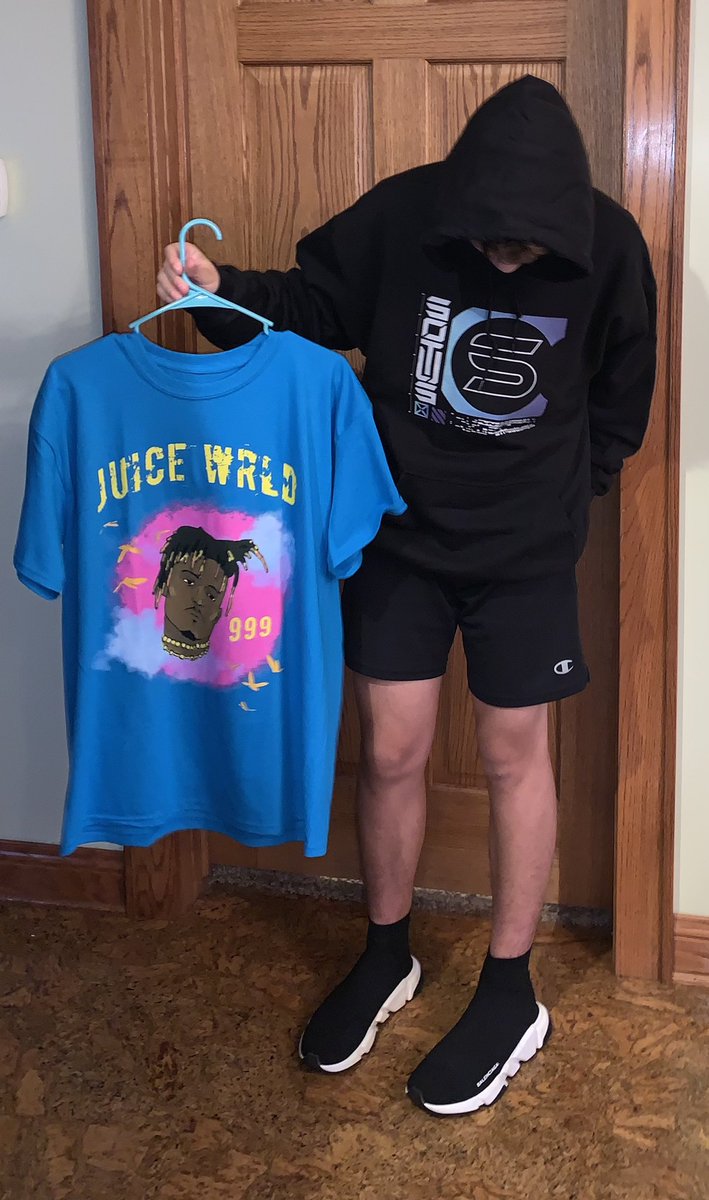 McgTrey's tweet photo. Shoutout to @SotusTV for the 🔥 merch #UseCodeSotus #999FOREVER #TellEmNo https://t.co/CkPSo4Fxkn