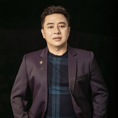 UsaBrows's tweet image. #NewProfilePic