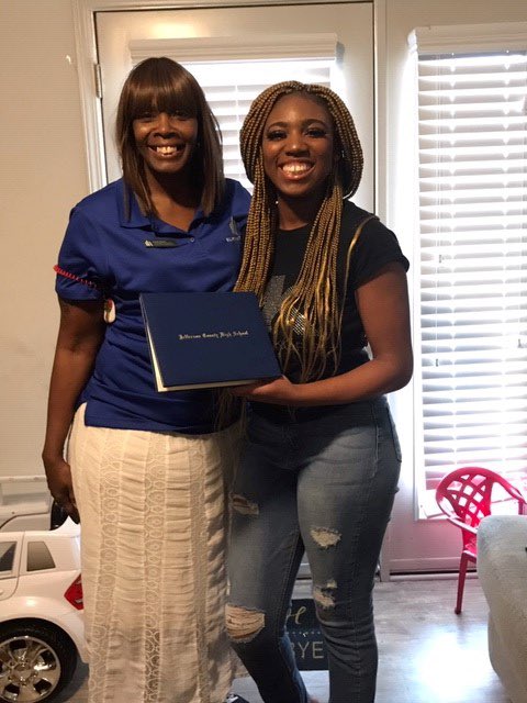 PathfinderJCPS's tweet photo. Congratulations to Jo’elle Buford on getting her diploma today. She completed 6 half credit courses in two months! https://t.co/v4KOpKk9Wx