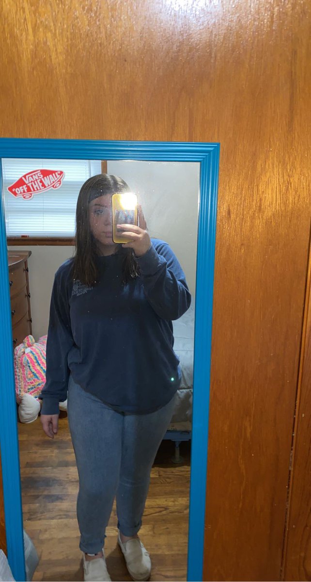 hayleyybree's tweet photo. if it isn’t your body, stfu about it !! my body, my choice baby ;) #PrettyGirlsForProChoice https://t.co/crAIxcvql0