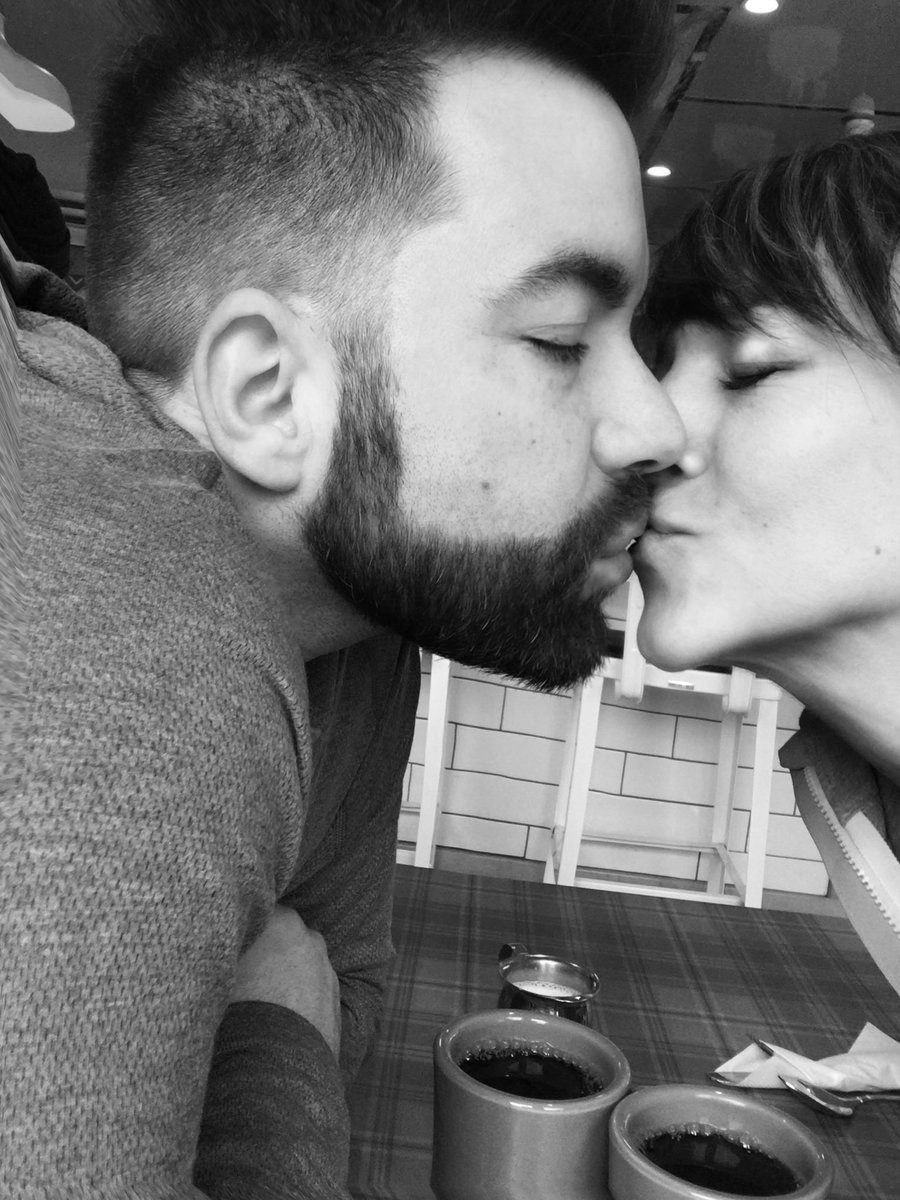 tonibreyer's tweet photo. Happy Anniversary babe...❤️ https://t.co/6cE7VJcbsM