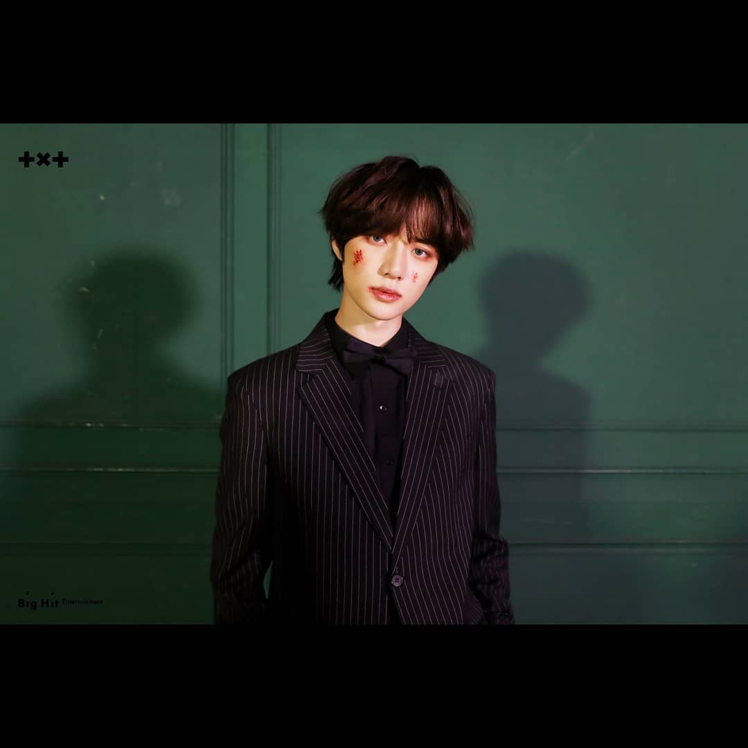 BeomGyuCL's tweet photo. [IMAGEN ☆ 201105]

Imágenes de Beomgyu en el detrás de escena de Halloween 🧡

#BEOMGYU #범규 #BlueHour_AR #TXT_BlueHour #minisode1 #BlueHour #투모로우바이투게더 #MAMAVOTE #txt

Cr. TXTPICS
[Beomgyu Chile🌪] https://t.co/KsYOtq1U64