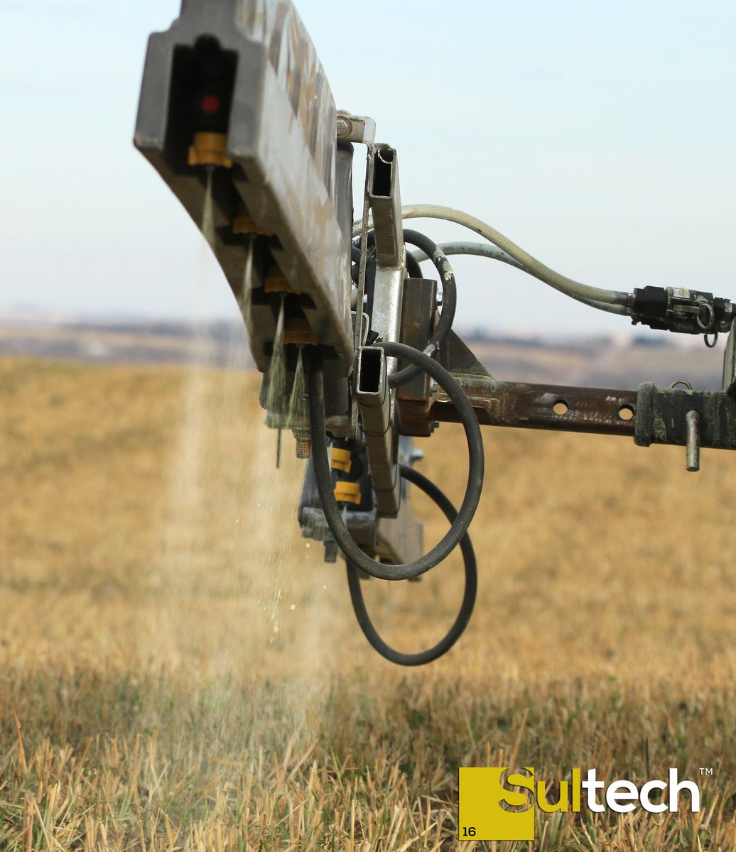 SultechGlobal's tweet image. Taking advantage of the nice weather and spraying our Sulgro65 formula at 25lbs an acre #sulphur #elementalsulphur #agriculture #westcdnag #agronomy #soilhealth #soilsustainablity #alberta #farming #agmorethanever #farmlife #sulgro #agproud #agronomies #canadianagriculture