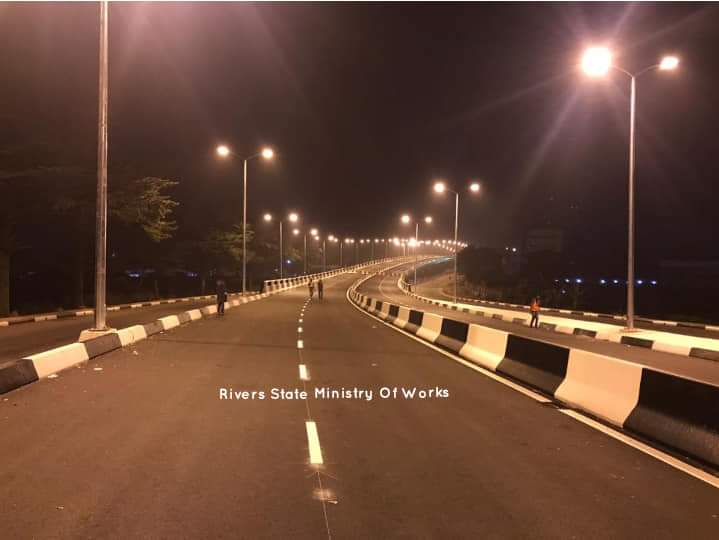 oboloraiders's tweet photo. OBOLO ITIKI!
Good work from His Excellency @GovWike  and @rvsg_ng , a big congrats for such a beautiful work, but I want to ask, what would happen if the Andoni  Bridges in River state looks like this. Am just asking. https://t.co/D2lBCBnlYs