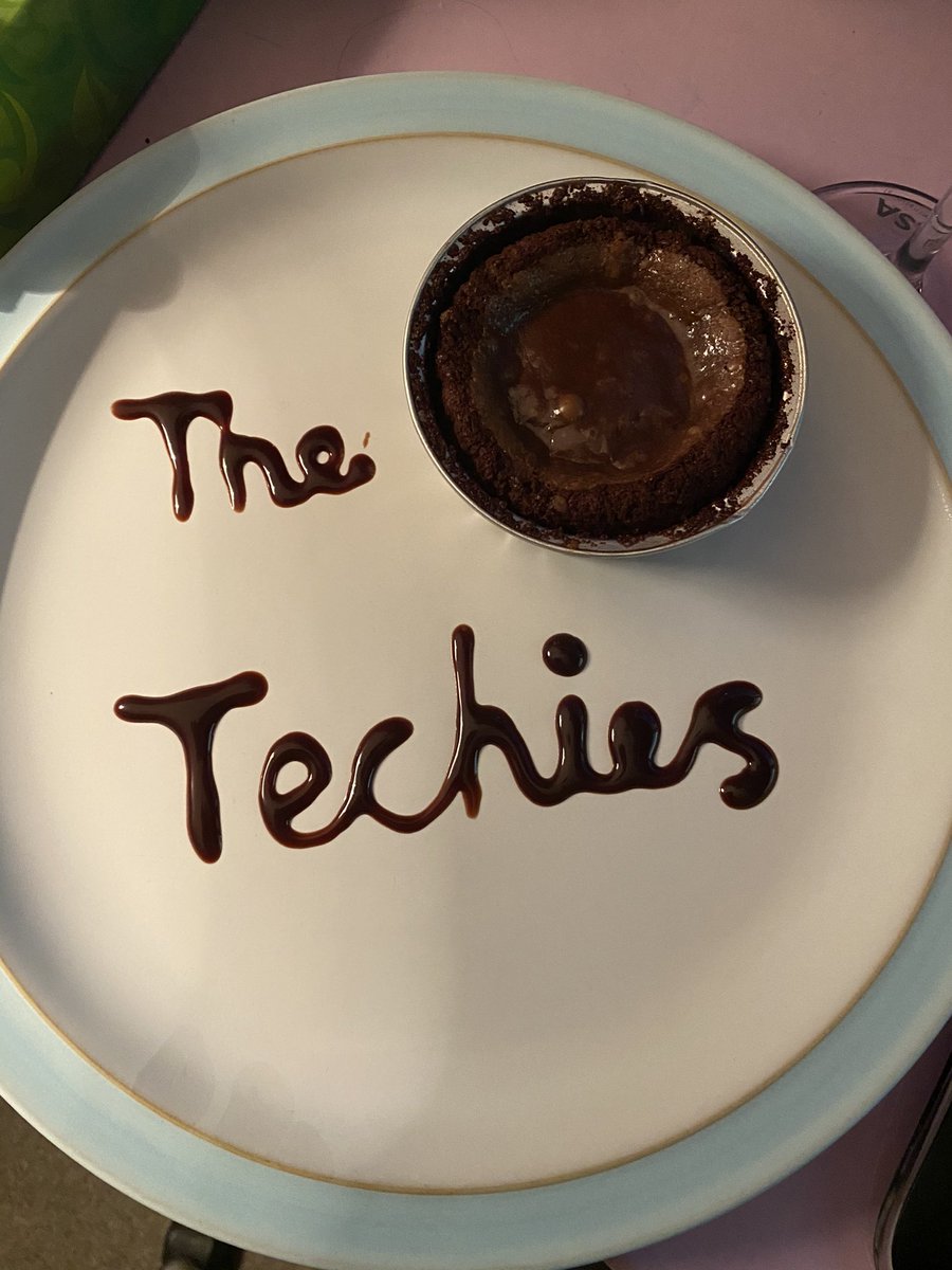 My fondant <a href="/MissAnitaJaynes/">Anita Jaynes</a> 😋 #TheWiltshireTechies