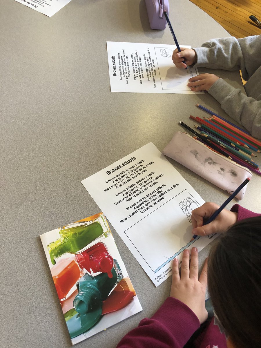MmePemberton's tweet photo. In our prep for Le Jour du Souvenir we learnt about my sister who is currently serving in the navy. We looked at some pictures she sent us, learnt a poem to say to her and came up with questions to ask her about her job in French! #makeitrelatable #RemembranceDay #BravesSoldats https://t.co/nHqi8LCBFE