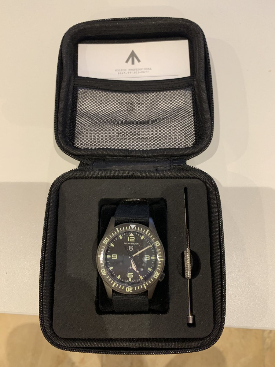 donatiford's tweet photo. Privilege to joint the @EBwatches family todayπ An absolute stunning piece of kit, superb lume, bezel is sweet with great clicks & no slack, beautiful font and clear dial and movement is slick.. looking forward to getting out & about with it π€π» #QualityKit #SupurbEngineering ππ» https://t.co/dZaL5SAyjR
