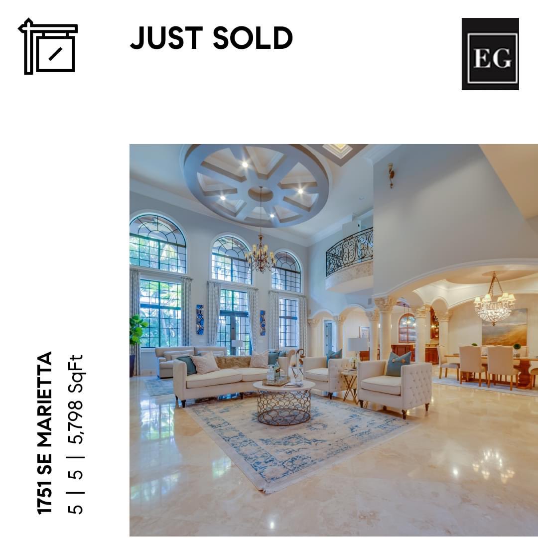 Sold by the Echea Group! Double Success representing both sides in this transaction!
Congratulations to the Sellers and the Buyers!
#realestate #compassagents #echeagroup #ftlauderdalerealestate #thomasechea #lisaechea #sellinghomes #luxurylifestyle #listingspecialist