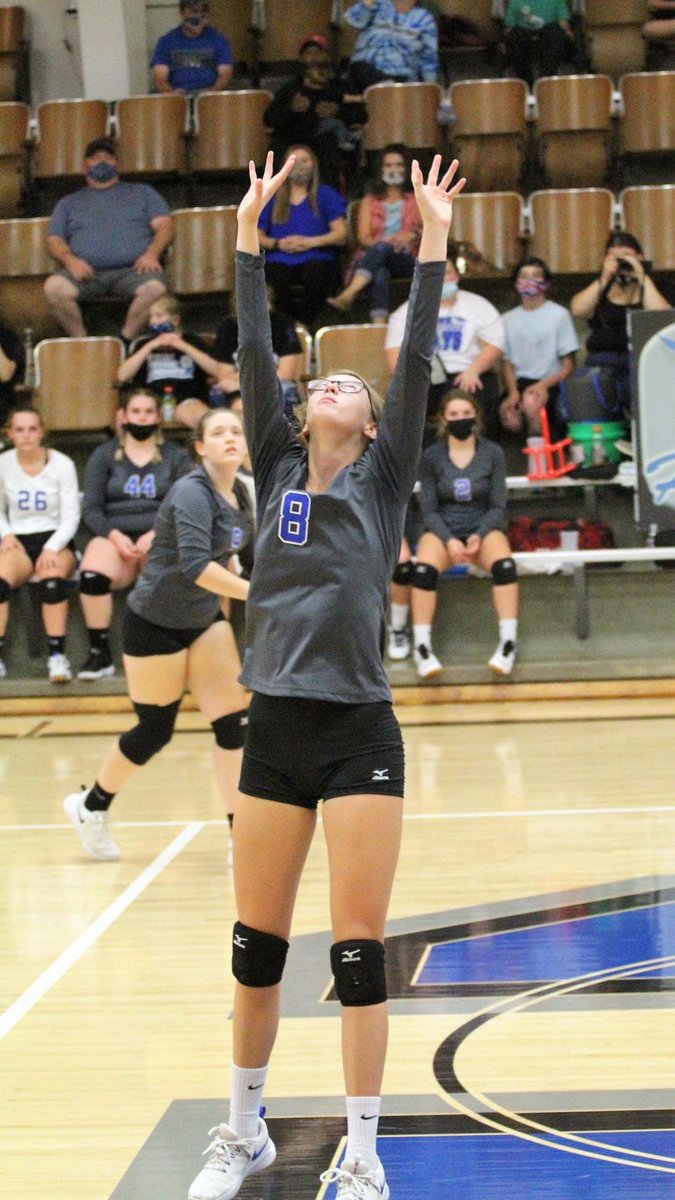 LadyJay_CoachA's tweet photo. Congratulations to senior setter, Jenna Sturm, on receiving SCBL All-League Honorable Mention! 💙🏐

@USD360_Caldwell https://t.co/WGtctE4mFQ