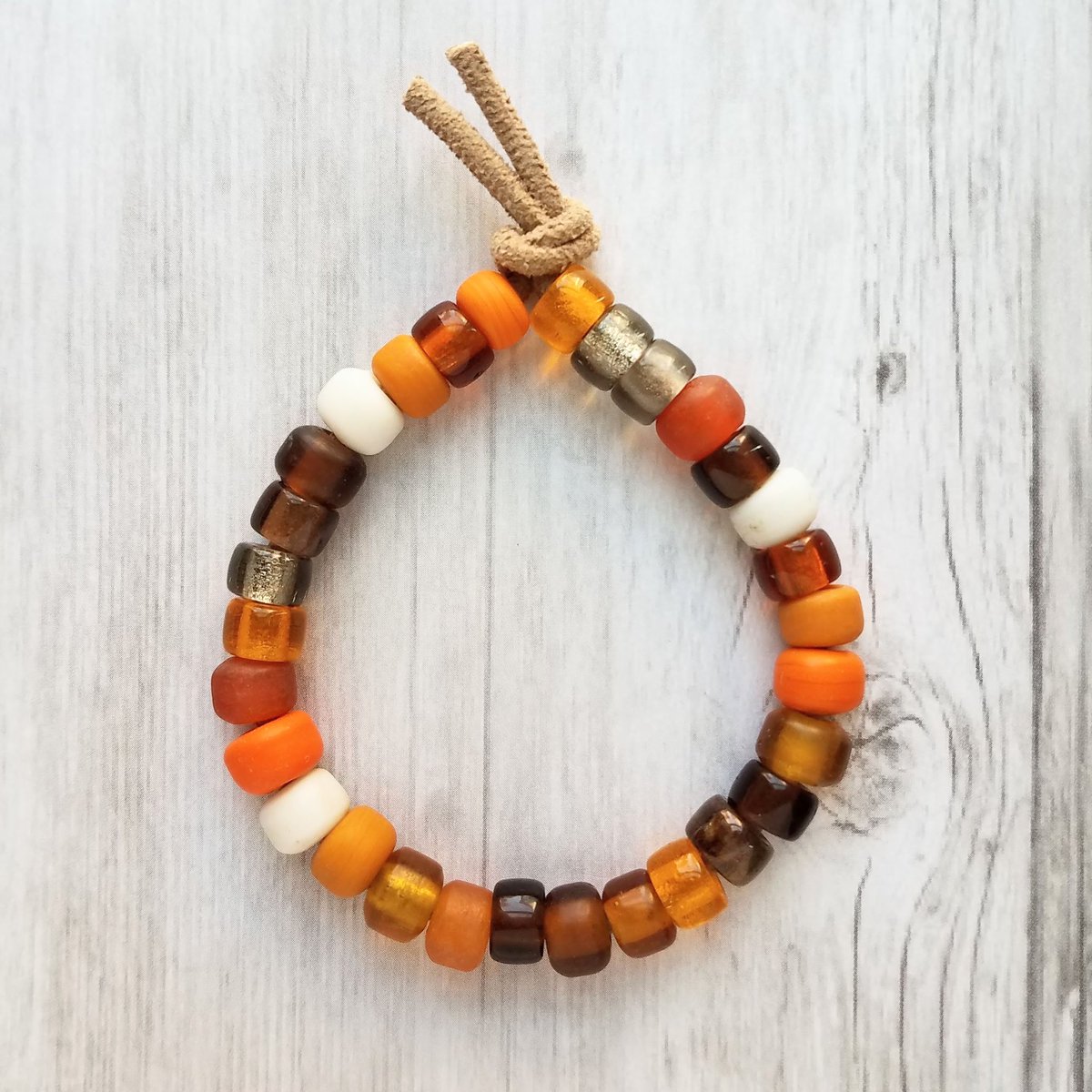 CBaubling's tweet photo. Come see what’s new!  Beautiful glass big beads bracelets without the designer $2K price tag!  https://t.co/9X70p1snhZ. https://t.co/GBCWtECiW0