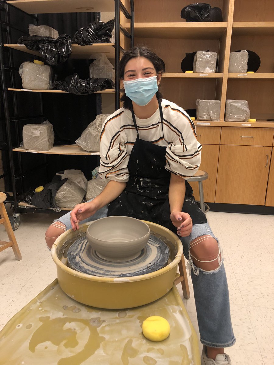 Way to go Alexandra! She challenged herself to throw more clay on the wheel and made this awesome bowl! #lfleadstheway #lakeforestillinois #lakebluffillinois #pottery #pottersofinstagram #ceramics #arteducation #potterystudent #ceramicsstudent #clay #stoneware #stonewarepottery