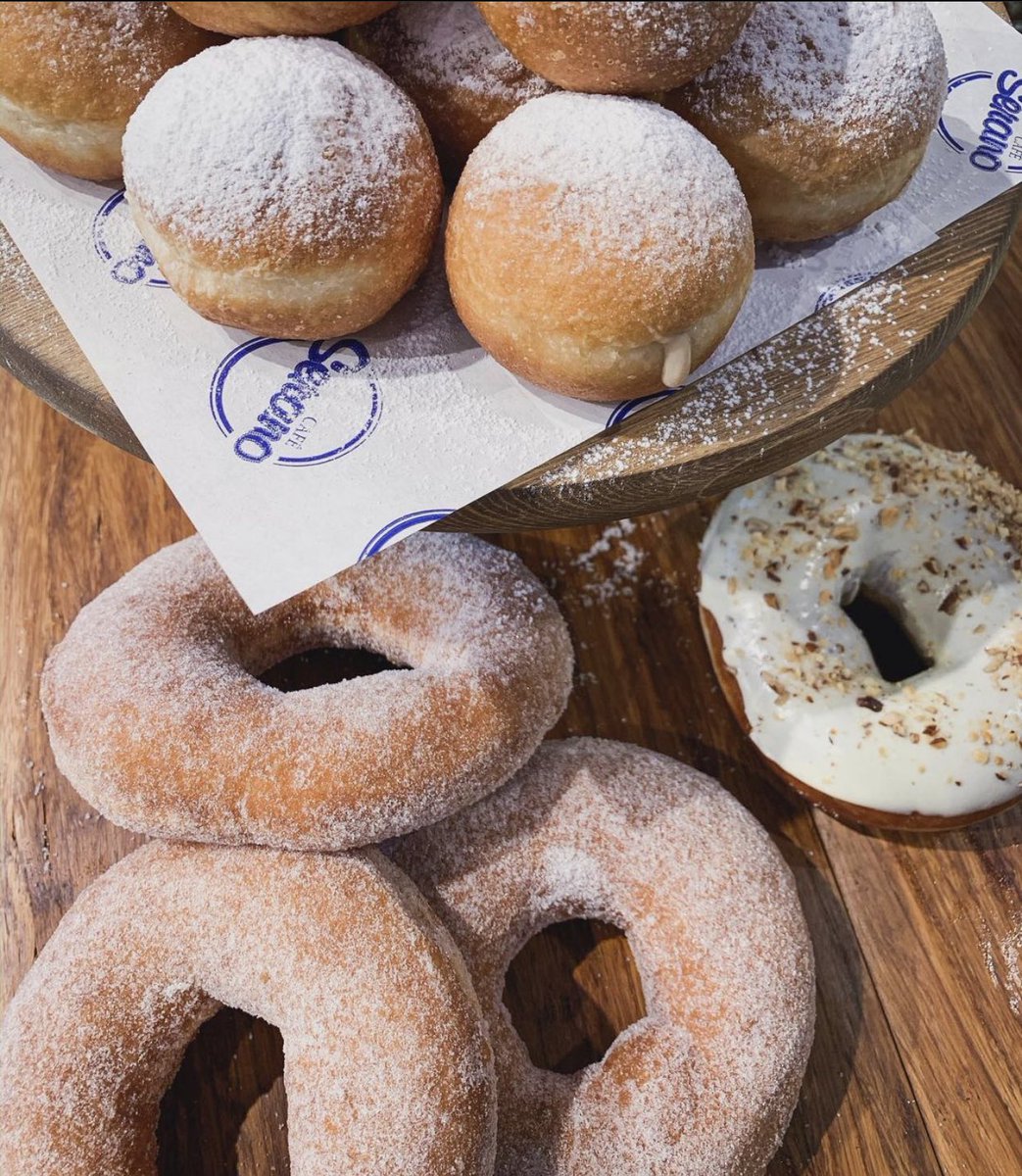 CafeSerano's tweet photo. When life gives you lemons eat donuts!!! 🍩 #donuts #newflavourscomingsoon #sugardonut #bombes #beuno #whitechocolate #bake #bakery #cafe #greek #loukoumades #yiayiaapproved #cafe #torontocafe #instagood https://t.co/wdt3vAnQLL