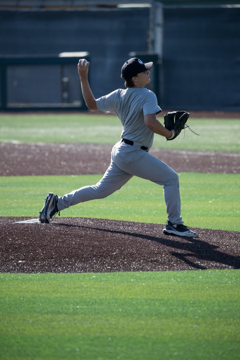 UVUbsb's tweet photo. It felt great to be scrimmaging at UCCU Ballpark today!  That new turf is 🔥

#UVU #GoUVU #UVUbsb #WACbsb https://t.co/TAtrZfG5YR