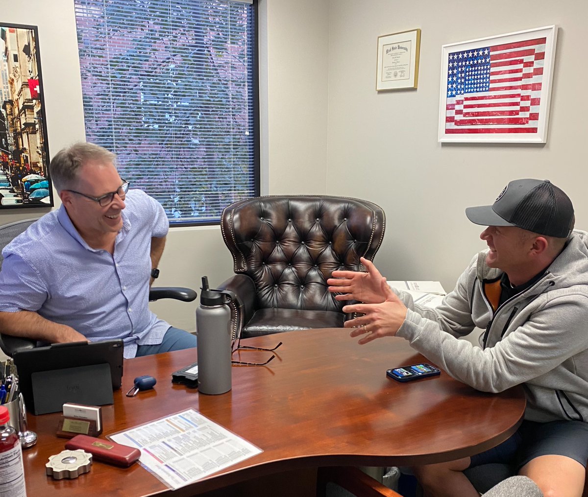 iggadvisors's tweet photo. It's been a crazy election week, but no matter what time it is, these guys NEVER stop! Listen to today's podcast!
https://t.co/aHy0qHlK0I https://t.co/xDuCtIgjZq