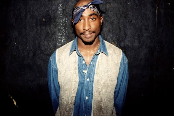 ..witness it saw him morph from the militant, aspiring MC on 2pacalypse Now to the bad boy of All Eyez On Me in both his personal life and his music. But no project better encapsulated who Tupac was then his first posthumous project, The Don Killuminati: The 7 Day Theory.