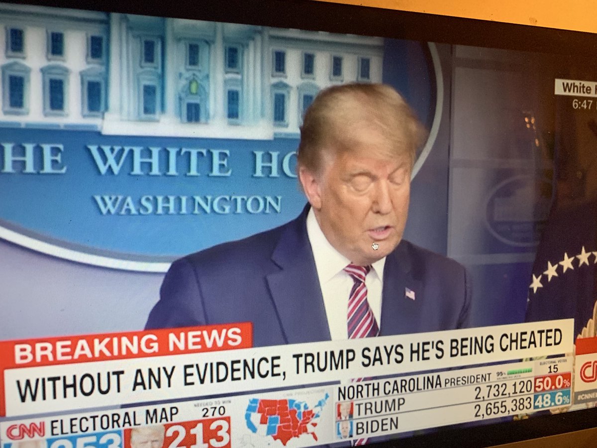 dtrz's tweet photo. I respect whoever is writing the @cnn captions https://t.co/gsU4sGS3GV