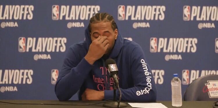 joeylinn_'s tweet image. Trump spent his entire campaign telling his supporters to not use mail in voting, and now he’s acting confused that he’s not getting any mail in votes.

#TrumpMeltdown