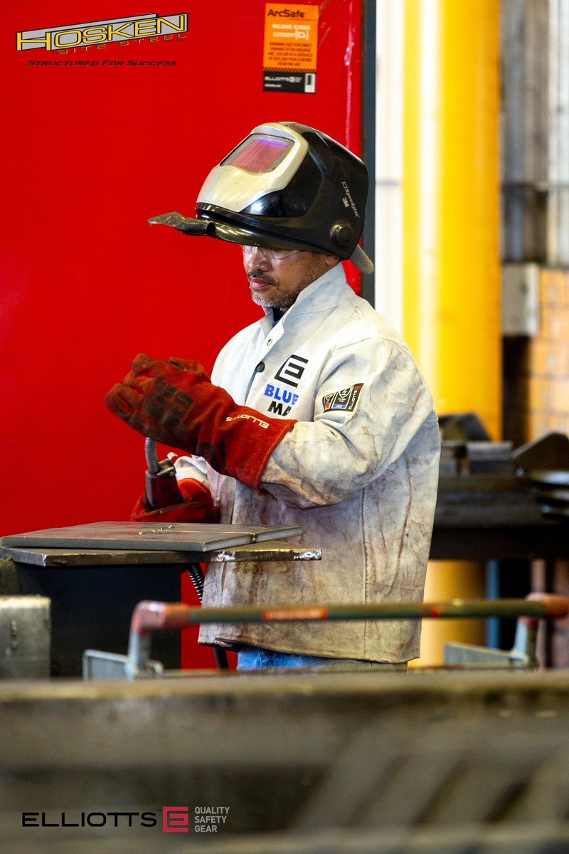 ElliottsSafety's tweet photo. Earlier this week, Elliotts had a photoshoot at Hosken Site Steel. Thanks so much to the team for allowing us into their workshop for the day. These photos are only a sample of what’s to come. Stay Tuned! https://t.co/JADLebvcOG