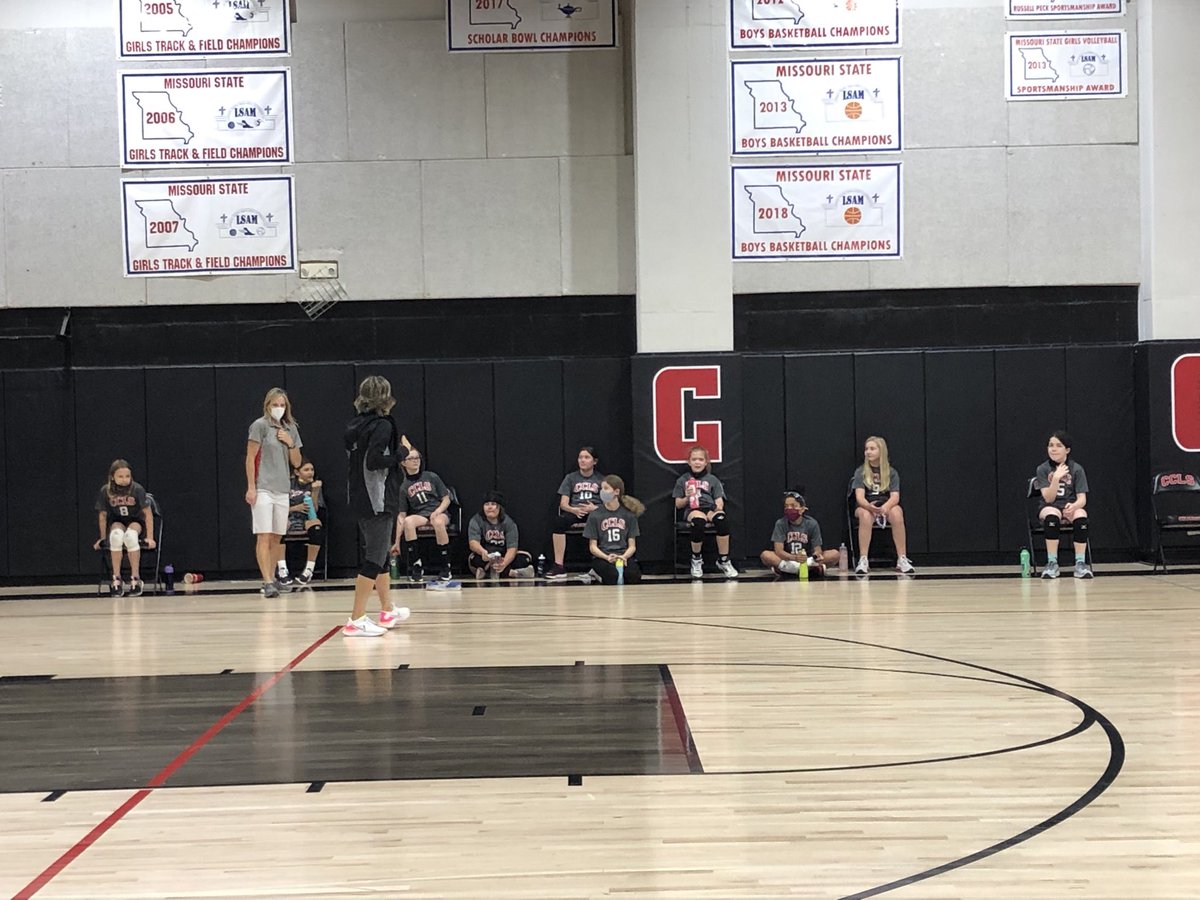 CCLSKBrown's tweet photo. Hanging out at the 5th/6th grade girls volleyball game. Last game of the season. Great job girls!@cclschargers https://t.co/UutTQcanpP