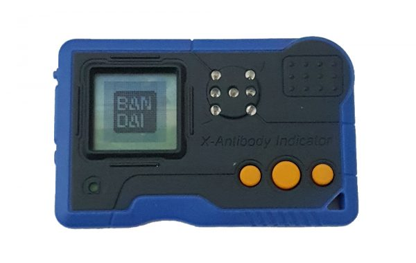 MunDigitalToday's tweet photo. Los Virtual Pets o V-Pets, los productos originales de Digimon, apenas han llegado a nuestro país, así que nada nos gustaría más que poder disfrutarlos, ¡en especial los #DigimonPendulumX y su secuela, los #DigitalMonsterX!
#DigimonSigueVIVOenESPAÑA https://t.co/LeVTJmOEyj