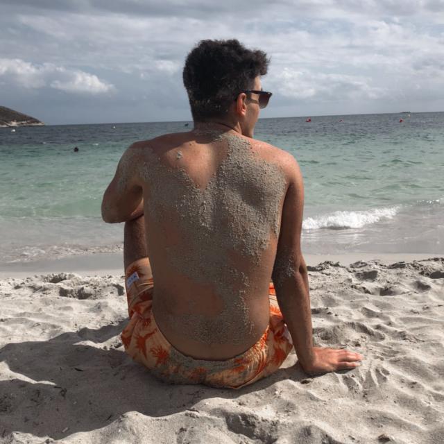Mateositoo's tweet photo. @Mateositoo #mateositoo #mateosito #praia https://t.co/cDUXlqbYMg