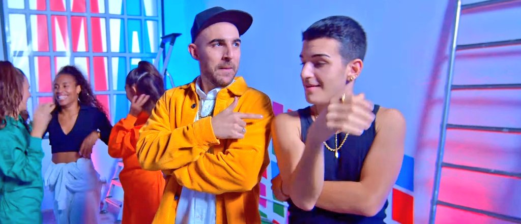MerceMoreno95's tweet photo. El @NilMoliner bailongo, mi Nil preferido 💃🎶 This is #Calma

https://t.co/zIdzDgc3R2 https://t.co/pwVOKcGadg
