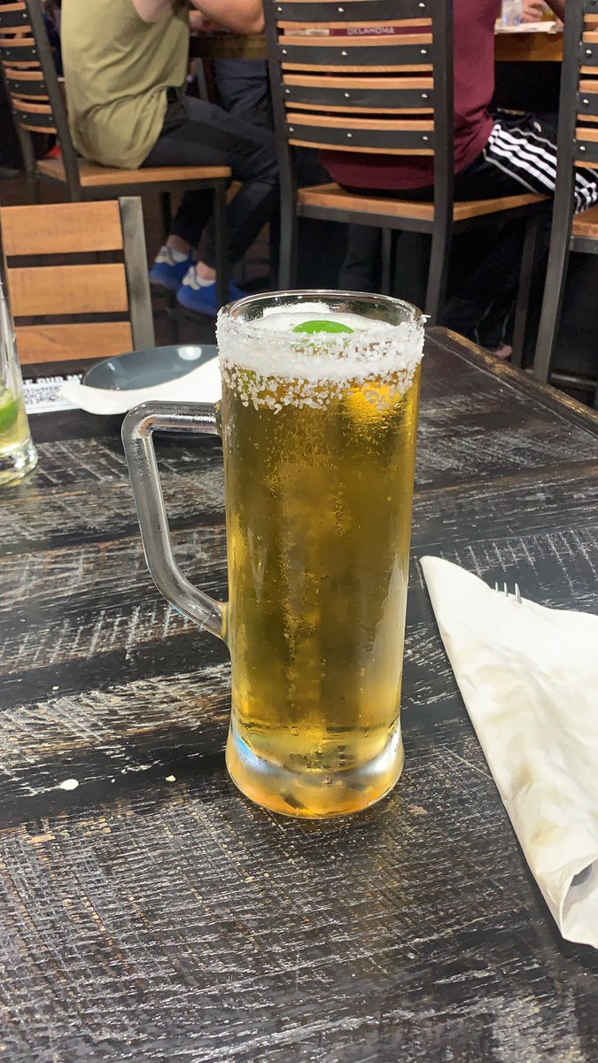 First ever left handed <a href="/DosEquis/">Dos Equis</a> I’m just keeping it interesante