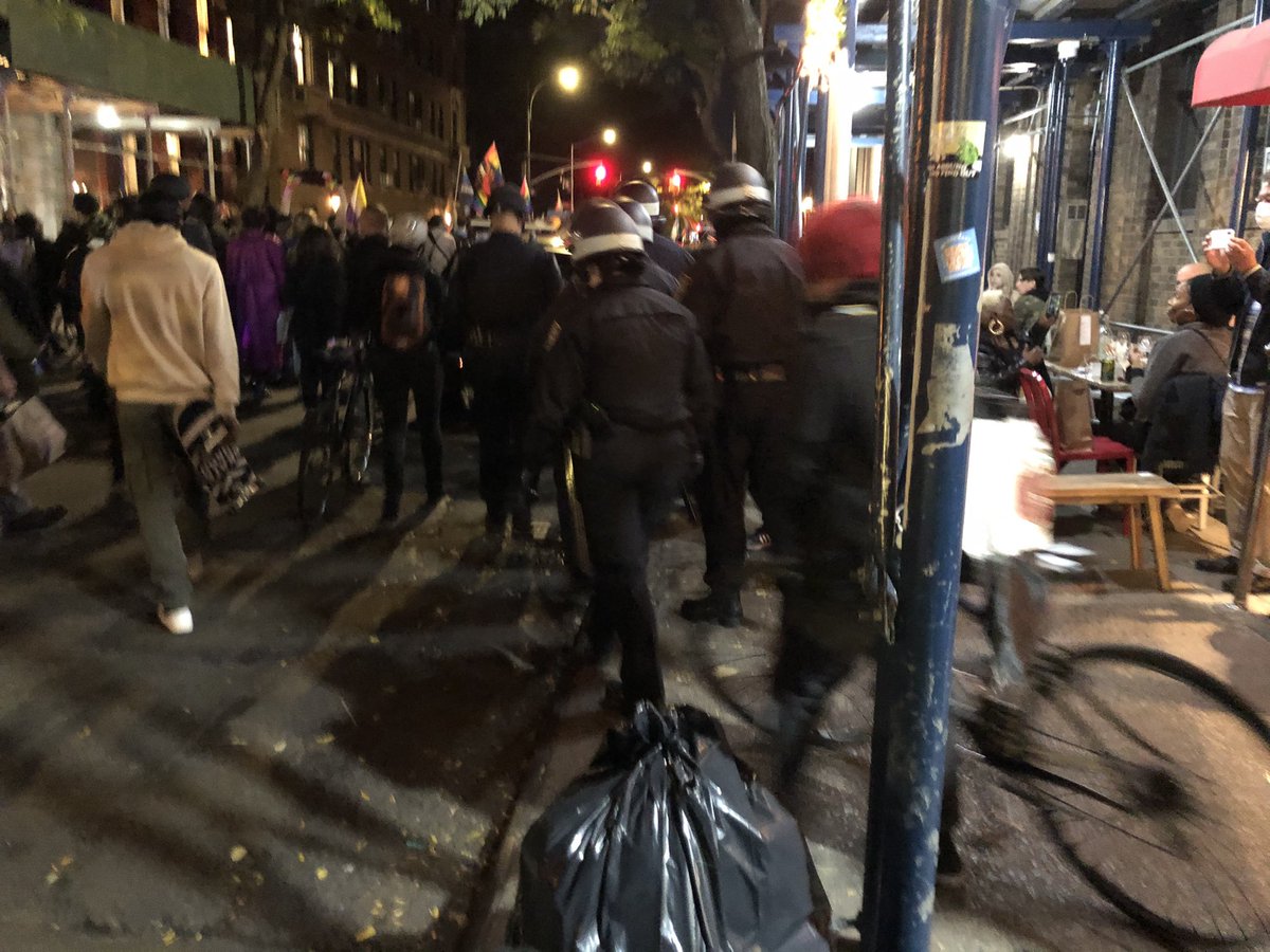 Narrow sidewalks, trash everywhere, scaffolding, bikers on sidewalk, lots of cops racing along, you see how things can escalate quick. Nothing aggressive I’ve seen yet though.