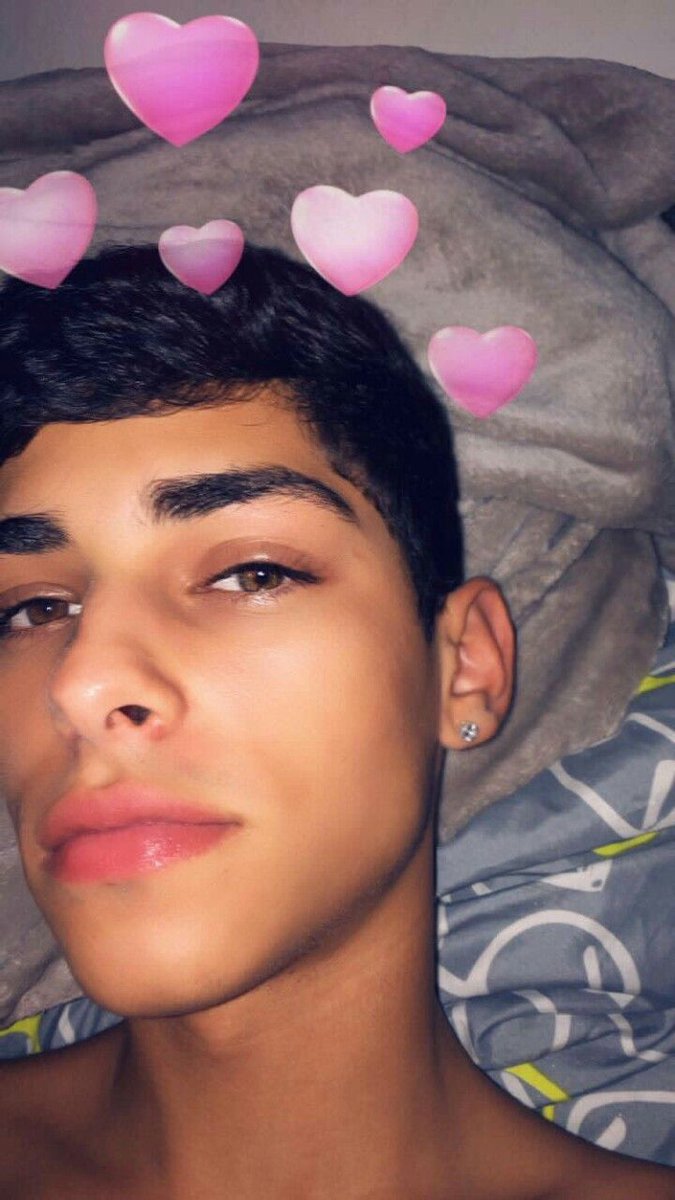 Sebasti48937900's tweet photo. #GAY #BOY #LATINOGAY https://t.co/8MjLqG3WJA