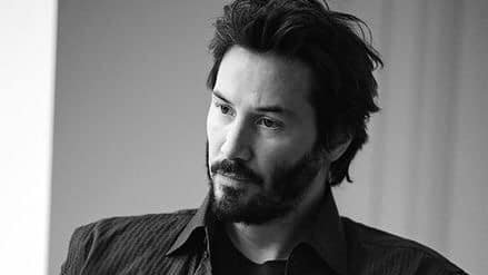 lifeisamoviemx's tweet photo. “Si has sido brutalmente lastimado, pero aún tienes el coraje de ser amable con otros seres vivos, entonces eres un loco con un corazón de ángel.”

Keanu Reeves https://t.co/2V1d4BTT0O