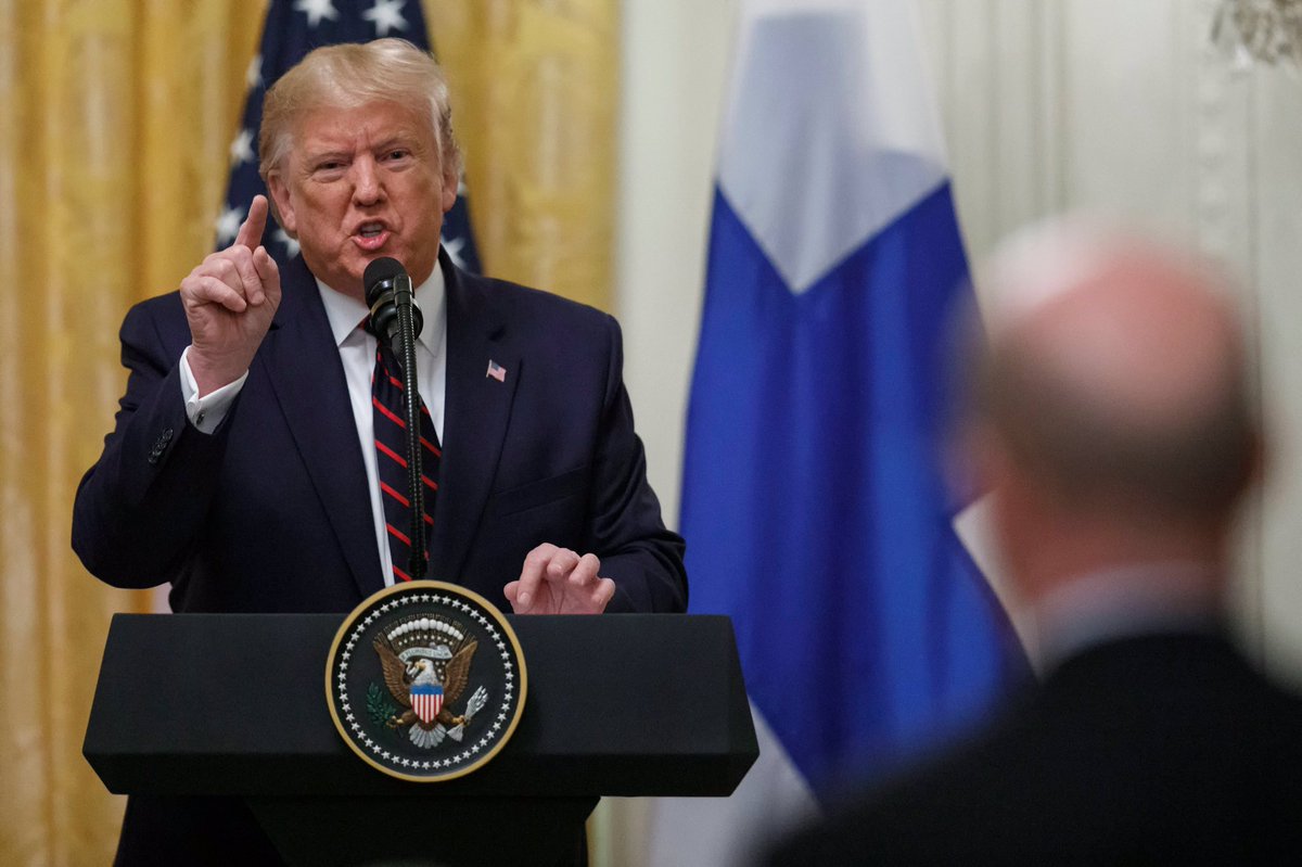 JonHarvey1977's tweet photo. Knew I’d seen that press conference somewhere before... #JonahRyan #Veep #TrumpMeltdown https://t.co/WmdjxNjhGC