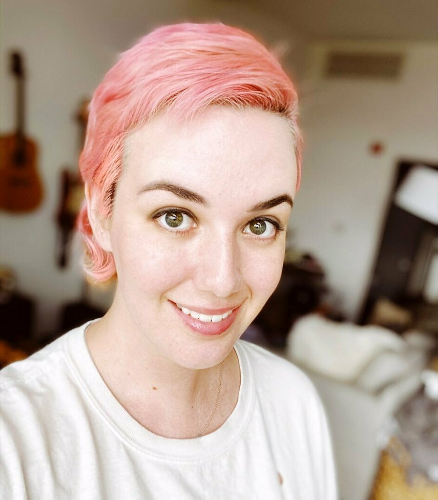 When your hair has faded to the perfect shade of pink AND your brain and liver MRIs came back clean!!! 🙌🏻 instagr.am/p/CHOqijyhBH-/