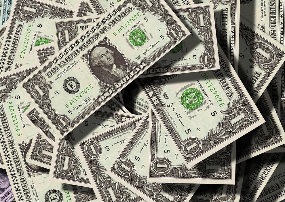 beth_life_'s tweet photo. Teens need their own bank account. They also need to start managing it and paying for things. Here are some ideas to get that started #parenttips #goodparenting 
#homeschooling #Banking #lifeskills #teenagers  https://t.co/sXEaU7Nykq💰 https://t.co/8Ok2ug8iLE