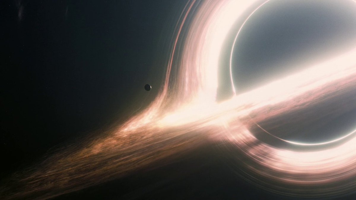DiscussingFilm's tweet photo. 6 years ago today, Christopher Nolan’s ‘INTERSTELLAR’ released in theaters. https://t.co/bp1GhdVhtK