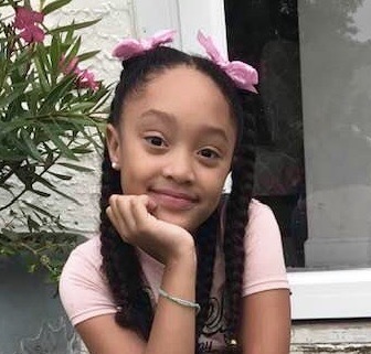 ConnectionsAcad's tweet photo. Meet fourth-grader Chloe P! 🎉
“Chloe loves her teacher,” her mom said. “She is patient, kind and helpful.” 👩🏫
Learn more about her story ➡️ https://t.co/FVgkOYpihd
#ConnectionsAcademy #OnlineSchool #CASpotlight https://t.co/qLZSkEArdy