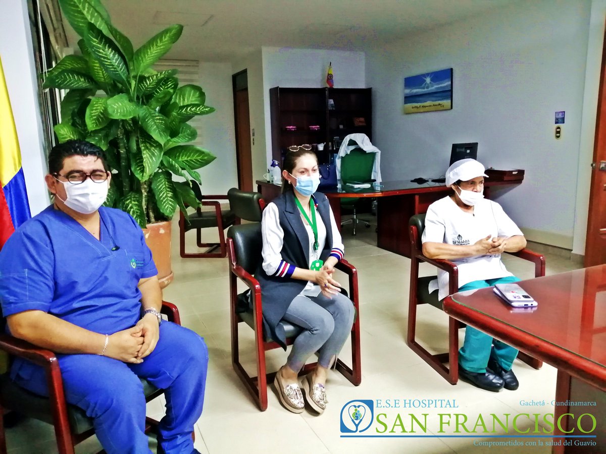 HospitalGacheta's tweet photo. Celebración por los 27 años de servicio de la Señora Abigail Beltrán como Auxiliar de Servicios Generales, donde se reconoce el compromiso y su entrega con la E.S.E Hospital San Francisco de Gacheta.
#Comprometidosporlasaluddelguavio https://t.co/4Pv4KZvTPy