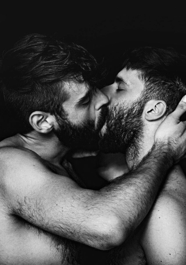 Free pictures gay men