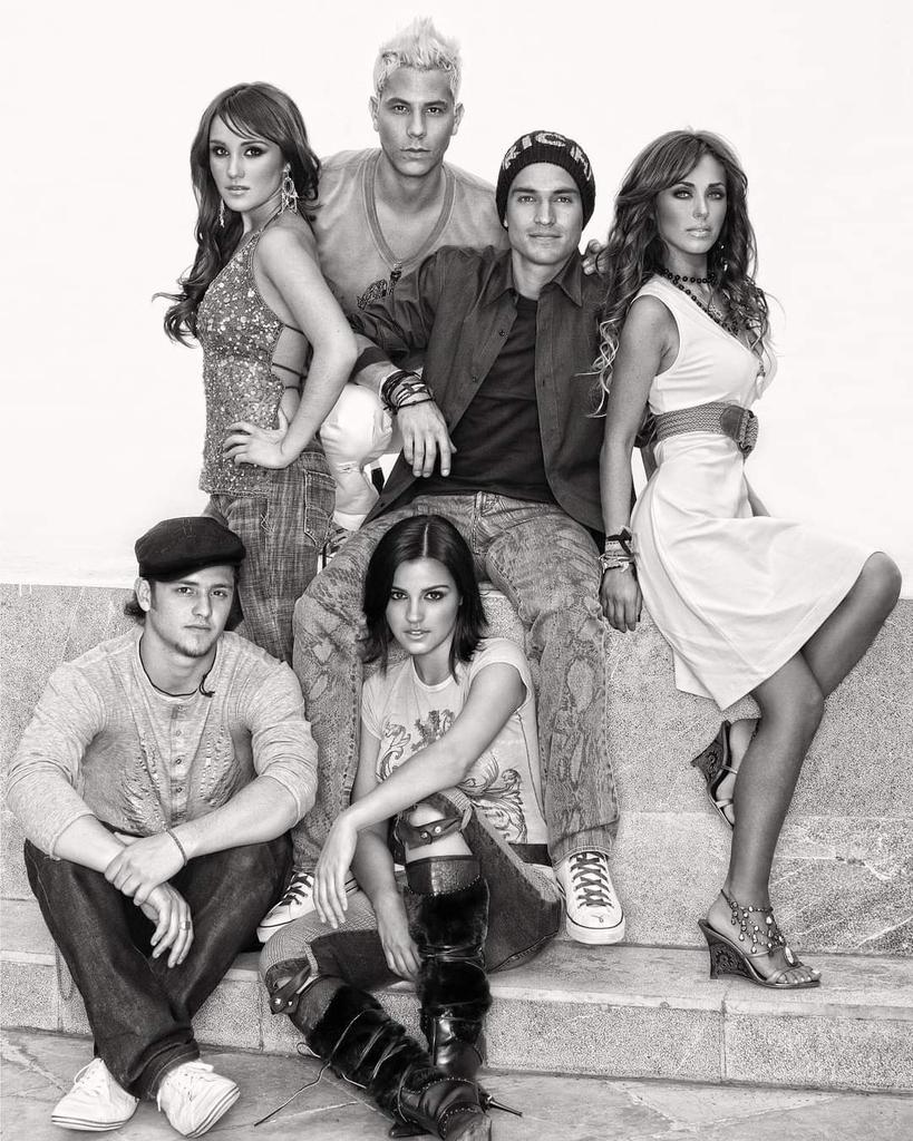 RBDmaniacosFC's tweet photo. Fotos novas do RBD divulgadas pelo fotógrafo Uriel Santana no Instagram 🥰 https://t.co/14plGvtAJE