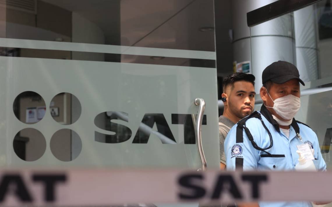 zona3noticias's tweet photo. #ZONADeEntrevista | Sobre la reversa al #BigBrother del #SAT platicamos con el Mtro. Daniel Gomez, especialista en materia fiscal y miembro de la academia de ciencias económico-administrativas y Negocios internacionales de la UNIVA🎙

#3raEmisión con @lauraemora 💰 https://t.co/WESWIMrYy8