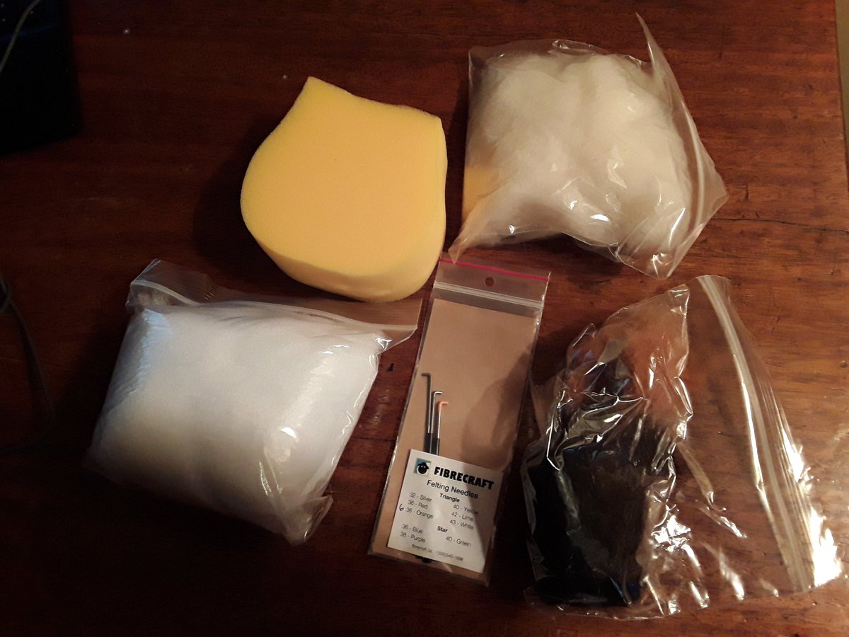 Thanks to <a href="/AdmiraltyMuseum/">Admiralty House Communications Museum</a> for hosting a fun evening of needle felting with talented artist @jlpeter37 !