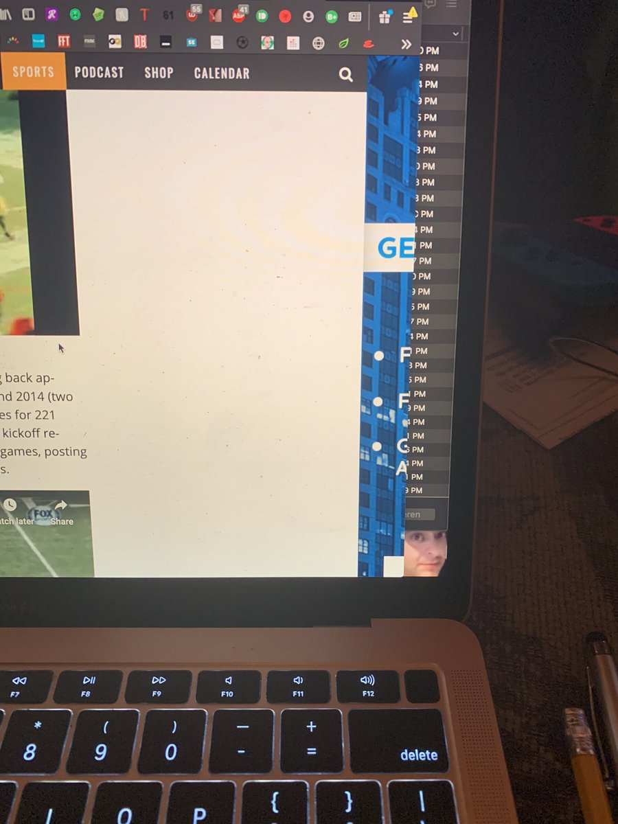 ajzthisisdumbjr's tweet image. i have a screenshot from a #bugcon2020 Zoom as one of my backgrounds and sometimes .@Nateorious10 pokes his head out from the corner