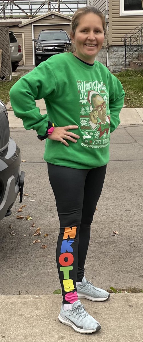 mandinddub69's tweet photo. Omg they are so perfect and soft I’m so glad I had them made also the matching scrunchie Thanks for making these for me Picture This Clothing ❤️🇨🇦❤️🇨🇦❤️🇨🇦  @NKOTB @DonnieWahlberg @joeymcintyre  @jordanknight @dannywood @jonknight @PictureThisCo https://t.co/sxhQIOqWyE